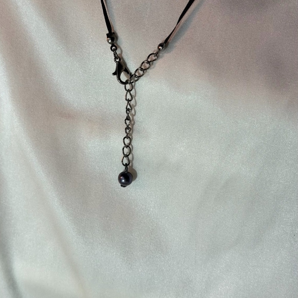 Gunmetal with black silk ribbon black pearl necklace